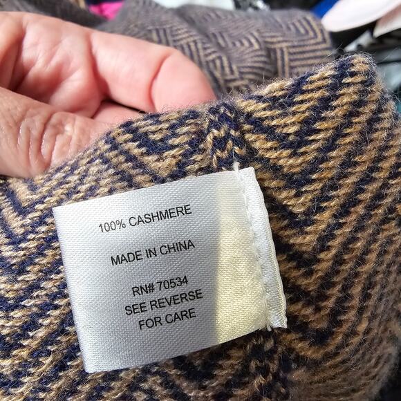 Orvis Sweater Mens Large Cashmere Herringbone Cozy Warm Knit Pullover V-Neck - Picture 8 of 9